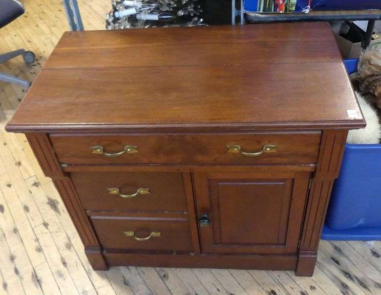 WALNUT WASHSTAND
