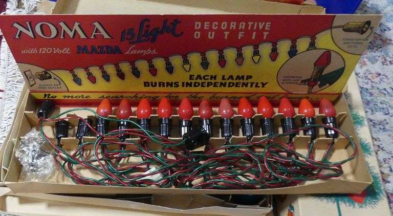 BOX OF VINTAGE CHRISTMAS DECORATIONS