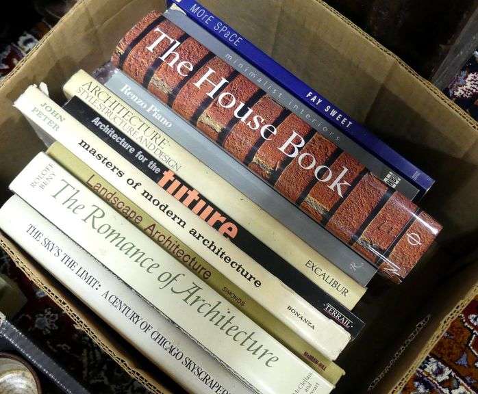 BOX LOT OF ARCHITECTURE BOOKS