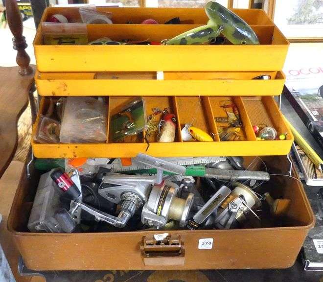 TACKLE BOX WITH CONTENTS