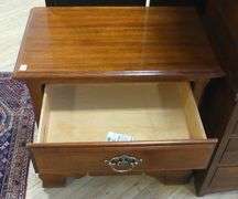 AMERICAN DREW BEDSIDE TABLE
