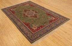 TABRIZ RUG
