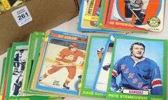 1970'S HOCKEY CARDS, ETC.