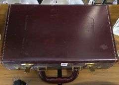 SELMER CLARINET WITH CASE