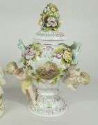 PORCELAIN & FAIENCE