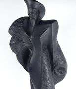 LARGE ART DECO-STYLE SCULPTURE