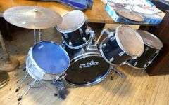 DRUM KIT