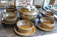 STONEWARE POTTERY BEAN SET
