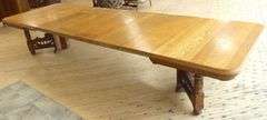 19TH CENTURY CARVED OAK DINING TABLE