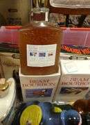 EIGHT COLLECTIBLE LIQUOR BOTTLES