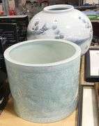 CHINESE PORCELAIN VASE AND JARDINIERE