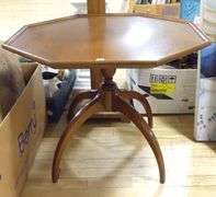 OCTAGONAL COFFEE TABLE