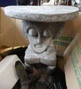 BOX LOT OF DECORATIVE AND SOUVENIR ITEMS