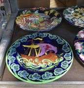 SEVEN MALING DINNER PLATES