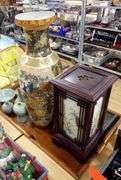 GROUP LOT OF ASIAN COLLECTIBLES