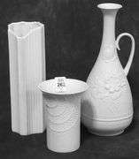 THREE PIECES OF KAISER PORCELAIN