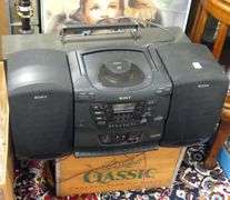 STEREOS, PRINT, LAMP, CRATE AND WINDOWS