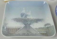 5 PIECES FINE PORCELAIN