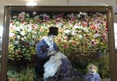 TEN PIECES OF ART GLASS