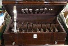 ROGERS BROS. "ORLEANS" FLATWARE