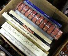 BOX LOT OF ARCHITECTURE BOOKS
