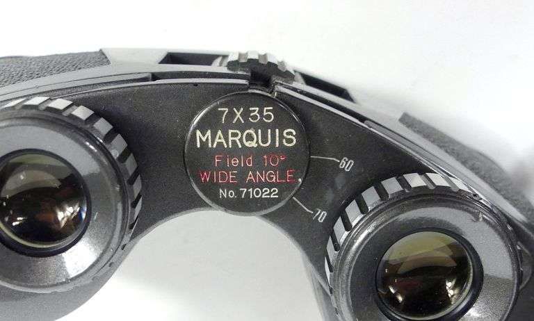 WIDE ANGLE BINOCULARS