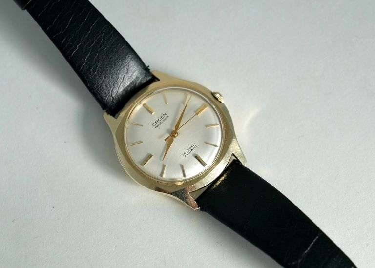 GRUEN WRISTWATCH