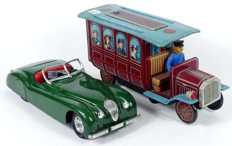 TIN TROLLEY CAR & JAGUAR MODEL