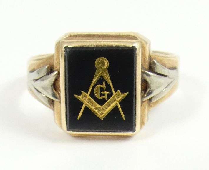 GOLD MASONIC RING