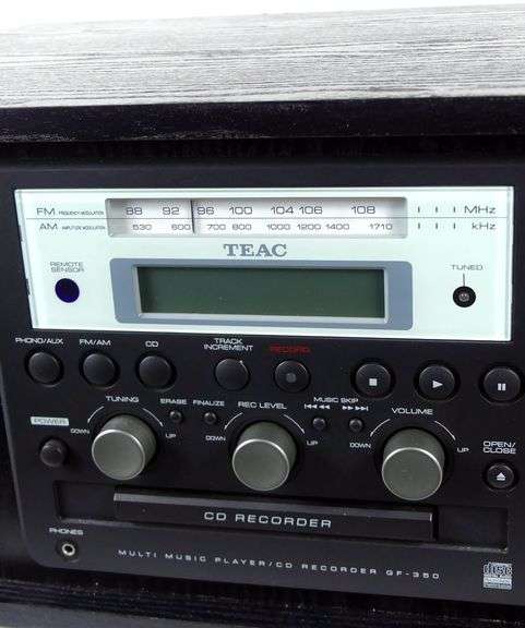 TEAC MULTI MUSIC PLAYER & CD RECORDER