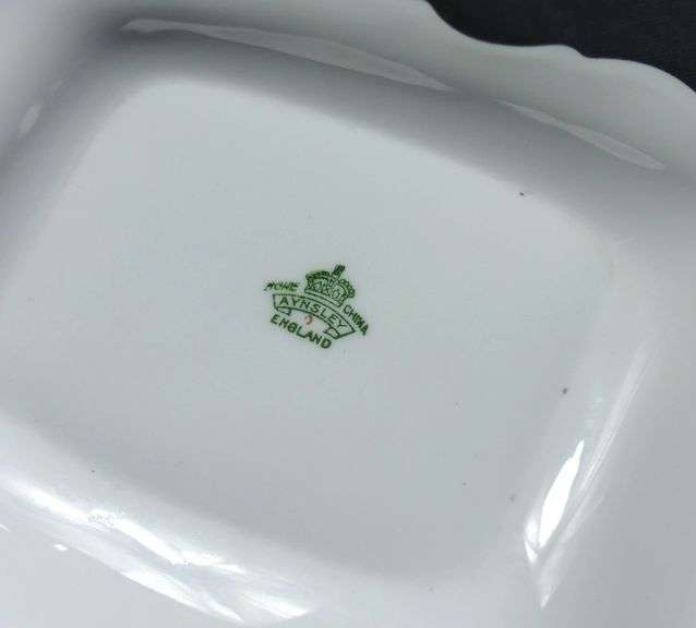 AYNSLEY "OLD ORCHARD" DISH