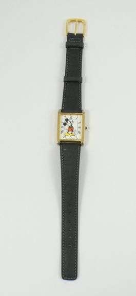 MICKEY MOUSE WRISTWATCH