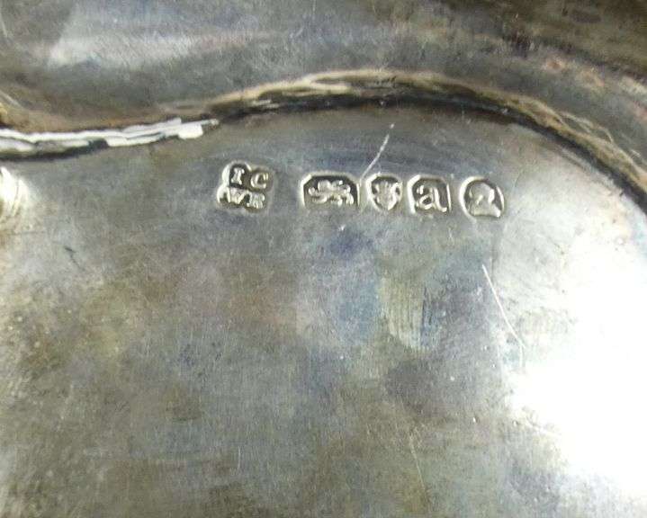 ENGLISH STERLING CRUET STAND