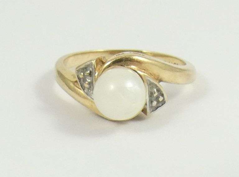 PEARL RING