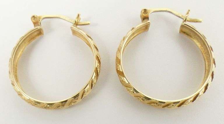 PAIR GOLD HOOP EARRINGS
