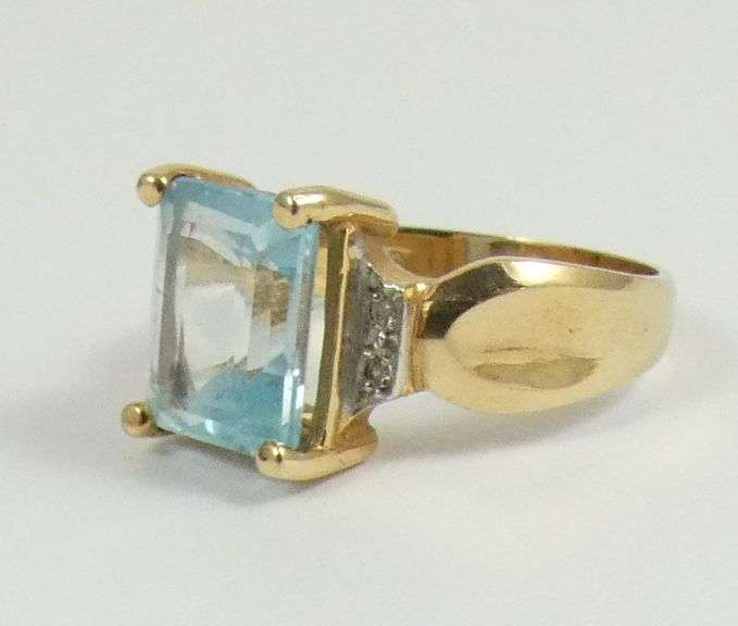 VINTAGE GOLD RING