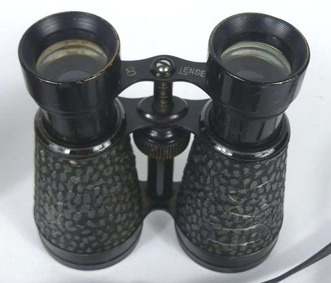 CAMERAS & BINOCULARS