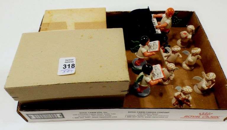 VINTAGE WOODEN GERMAN CHRISTMAS ORNAMENTS