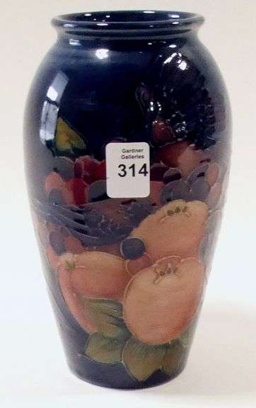 MOORCROFT "POMEGRANATE" VASE