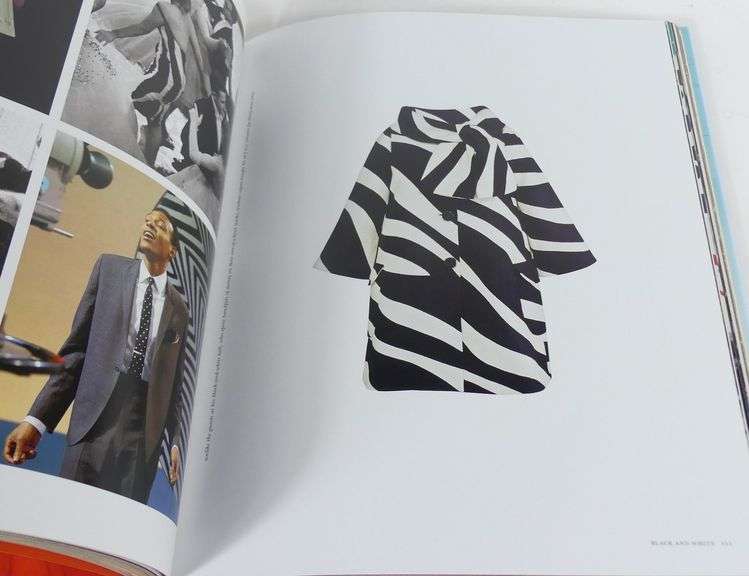 KATE SPADE "THINGS WE LOVE" BOOK