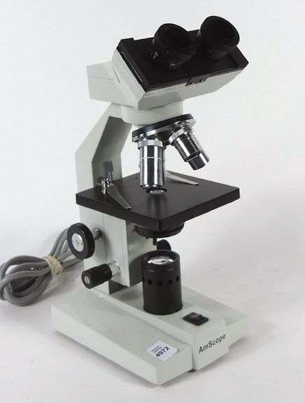 COMPOUND BINOCULAR MICROSCOPE