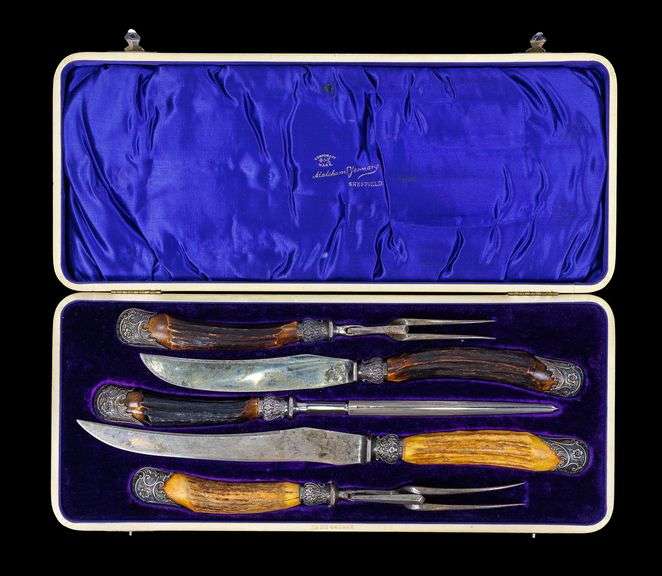 STAGHORN CARVING SET