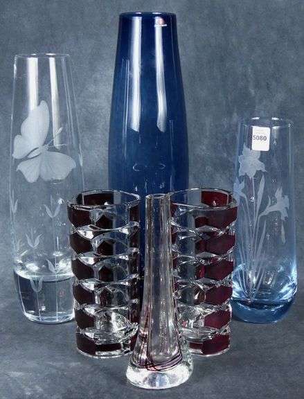 ART GLASS VASES