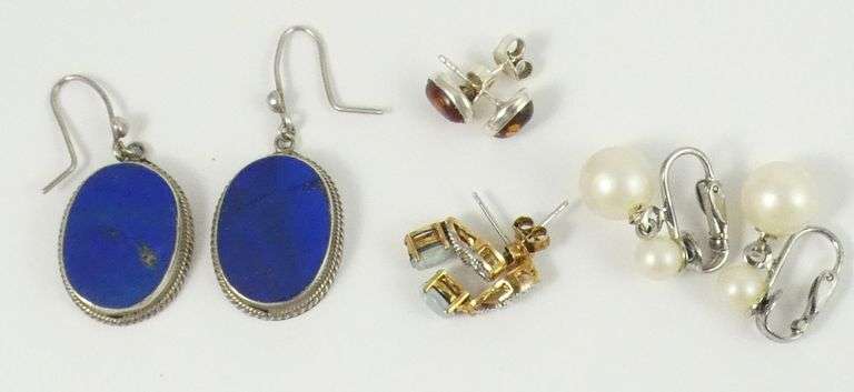 8 PAIRS GEMSTONE EARRINGS