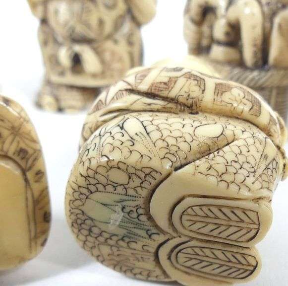 SET OF JAPANESE NETSUKES