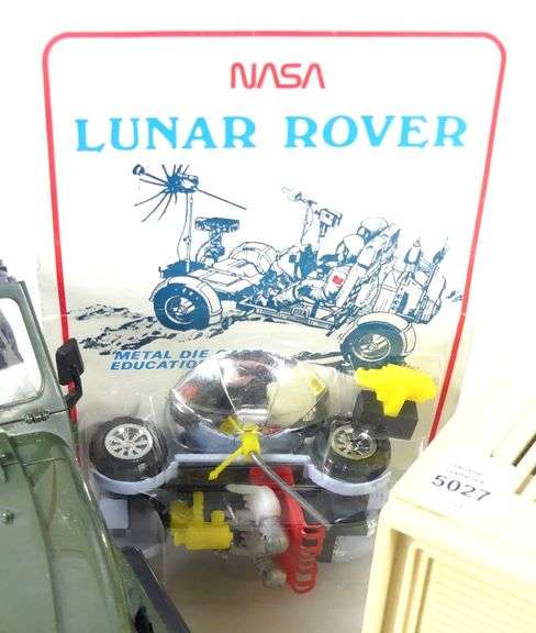 PHILCO RADIO, RIFLE SCOPE & MODEL TOYS