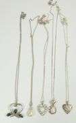 5 PENDANT NECKLACES