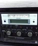 TEAC MULTI MUSIC PLAYER & CD RECORDER