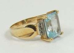 VINTAGE GOLD RING