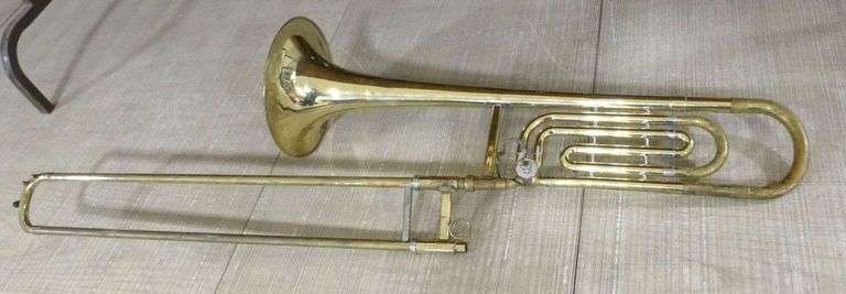 BRASS TROMBONE